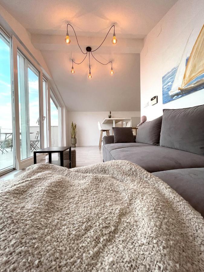 Apartment Seagreen Retreat Peruški Εξωτερικό φωτογραφία